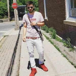 Meet your Posher, Tyler